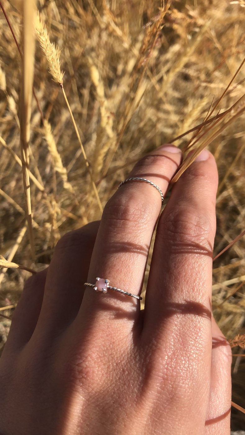 Anillo Twist Opalo Rosado