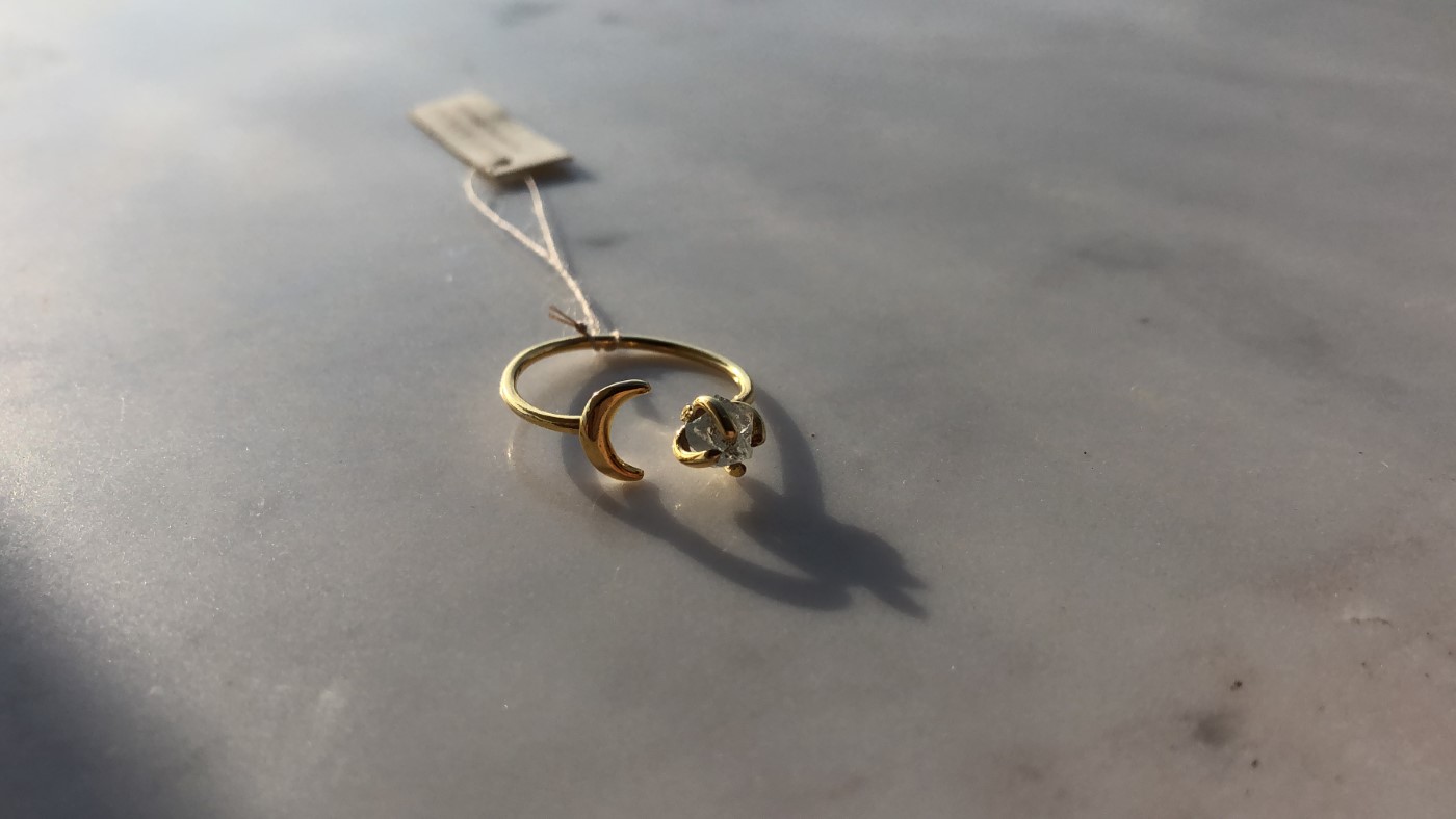 Anillo Luna Aguamarina