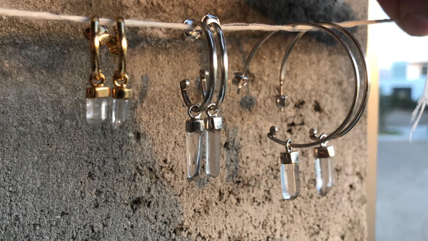 Arete Crystal Hoops 2cm Cuarzo Cristal