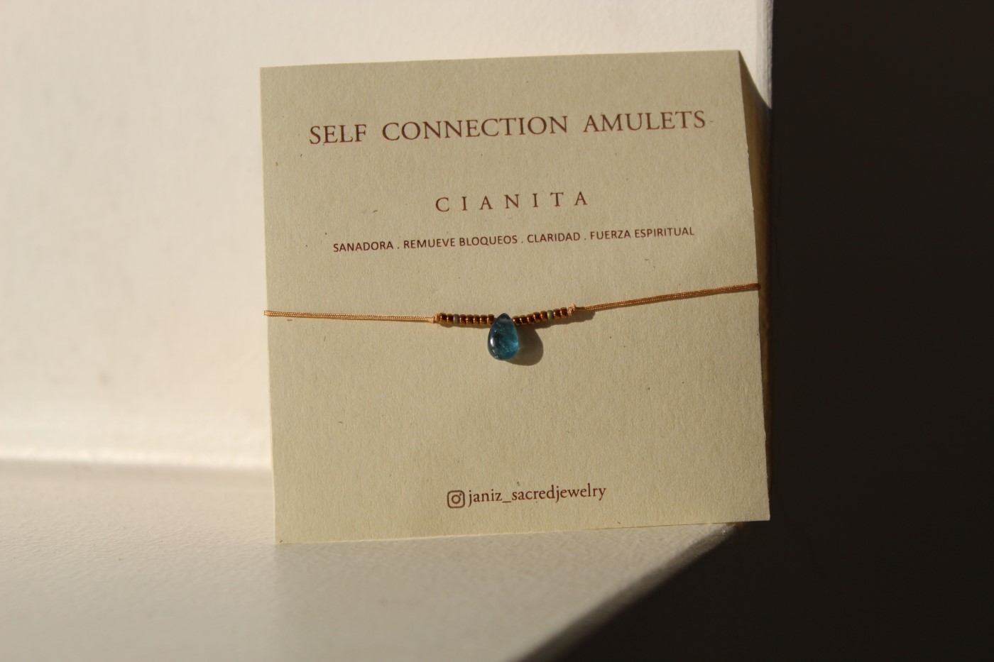 Shanti Bracelet w/ Beads Cianita