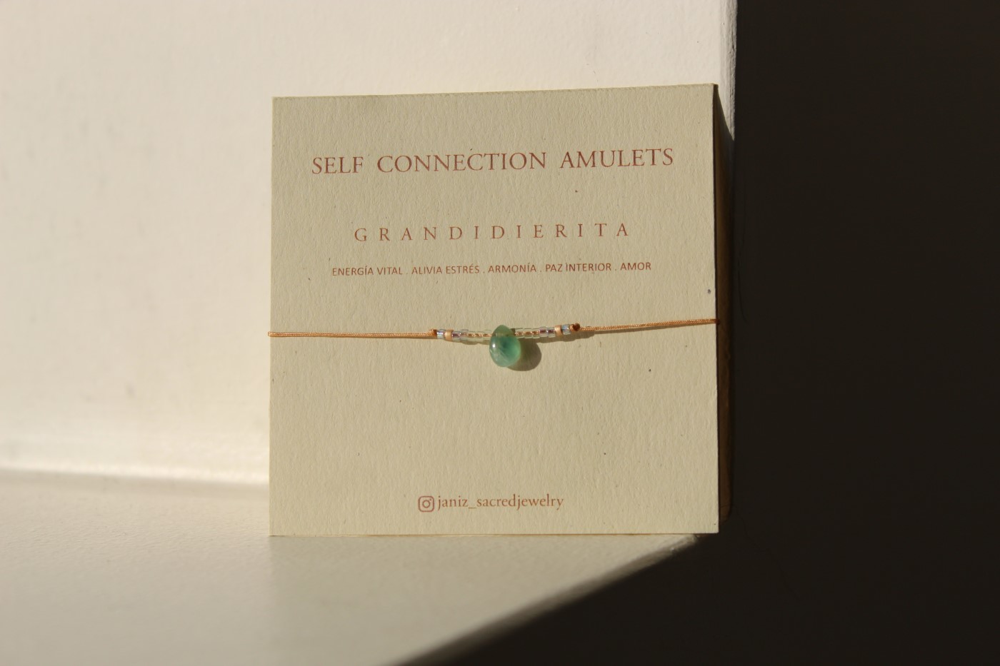 Shanti Bracelet w/ Beads Grandidierita