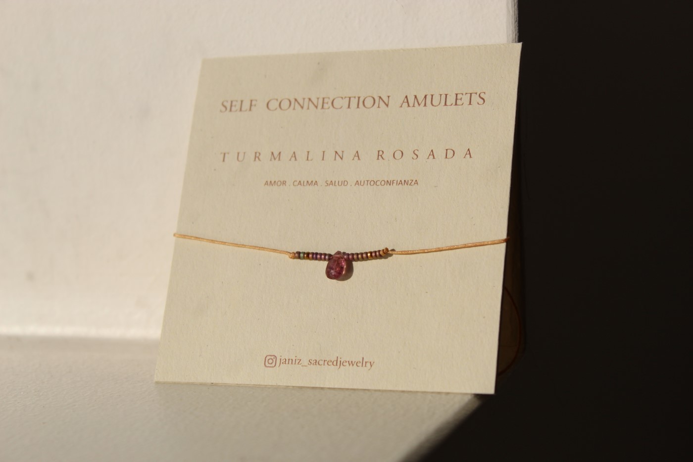 Shanti Bracelet w/ Beads Turmalina Rosada