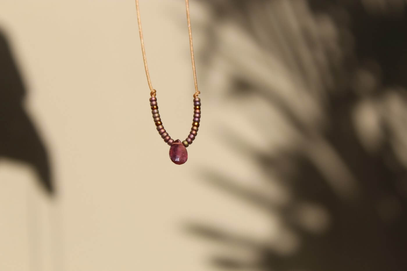 Shanti Necklace w/ Beads Turmalina Rosada